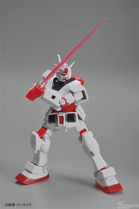 UNIQLO「ガンプラ40周年×ユニクロ ガンプラ特典付きUT」全8種、3月下旬